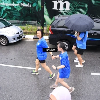 Runner Photo 7957911