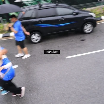 Runner Photo 7957940