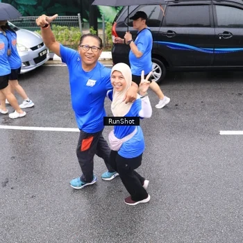 Runner Photo 7957944