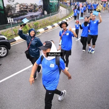Runner Photo 7957981