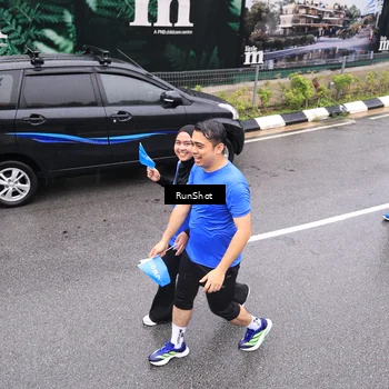 Runner Photo 7958014