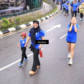 Runner Photo 7958023
