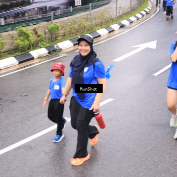 Runner Photo 7958025