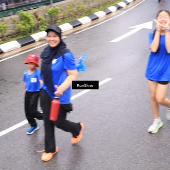 Runner Photo 7958029