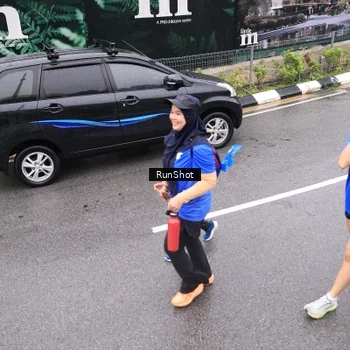 Runner Photo 7958043