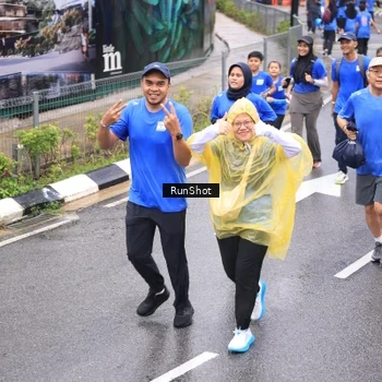 Runner Photo 7958068