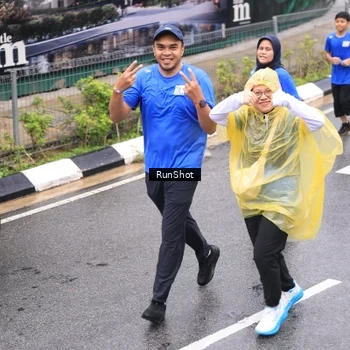 Runner Photo 7958072