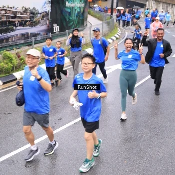 Runner Photo 7958086