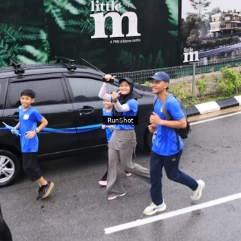 Runner Photo 7958115