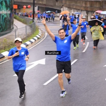Runner Photo 7958120