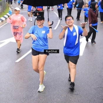 Runner Photo 7958125