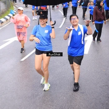 Runner Photo 7958126