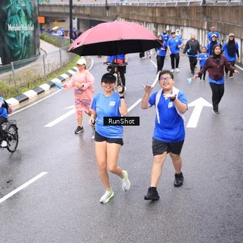 Runner Photo 7958131