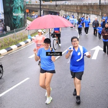 Runner Photo 7958135