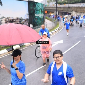 Runner Photo 7958148