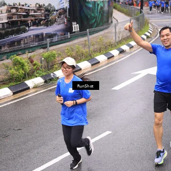 Runner Photo 7958179