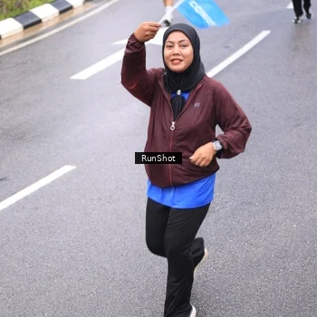 Runner Photo 7958192