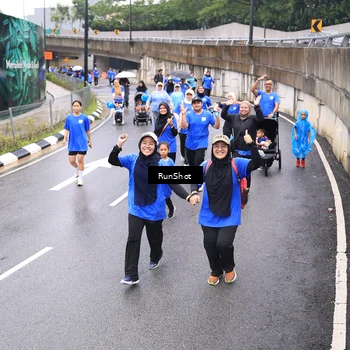 Runner Photo 7958201