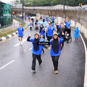 Runner Photo 7958204
