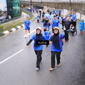 Runner Photo 7958206