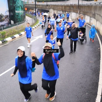 Runner Photo 7958214