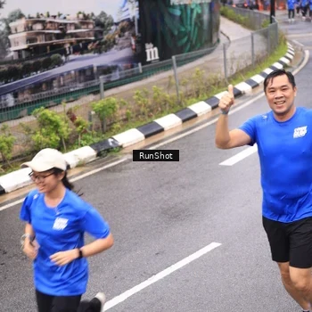 Runner Photo 7958220