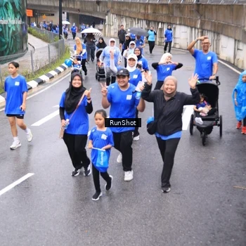 Runner Photo 7958222