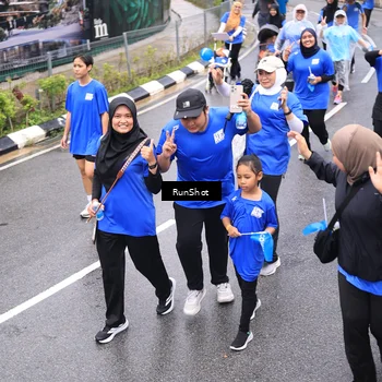 Runner Photo 7958235