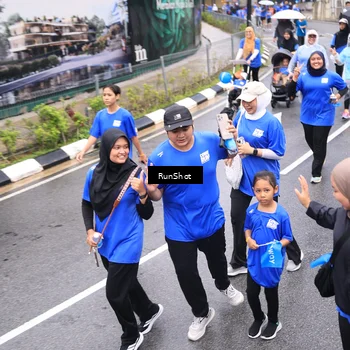 Runner Photo 7958238