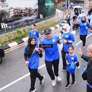 Runner Photo 7958241