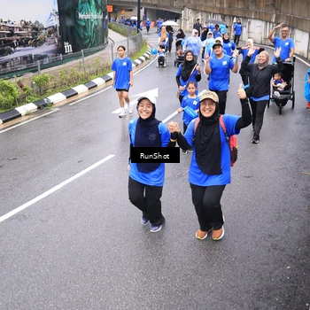 Runner Photo 7958245