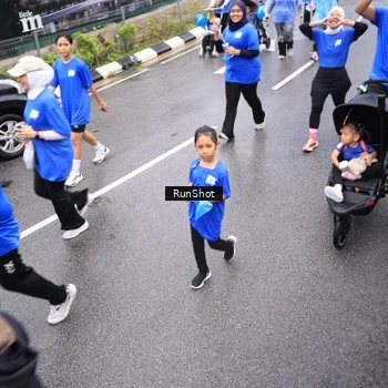 Runner Photo 7958252