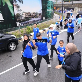 Runner Photo 7958261