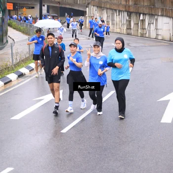 Runner Photo 7958319