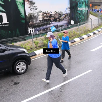 Runner Photo 7958396