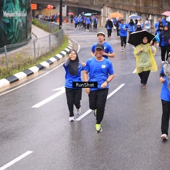 Runner Photo 7958398