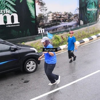 Runner Photo 7958399