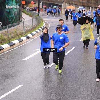 Runner Photo 7958409