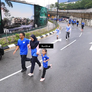 Runner Photo 7958453