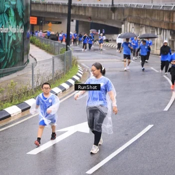 Runner Photo 7958468