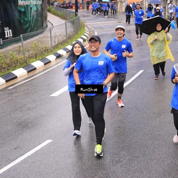 Runner Photo 7958477