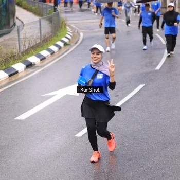 Runner Photo 7958481