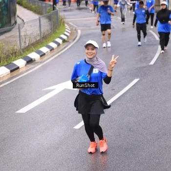 Runner Photo 7958485