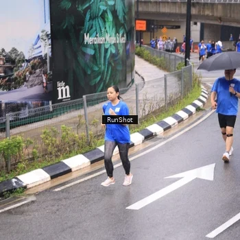 Runner Photo 7958489