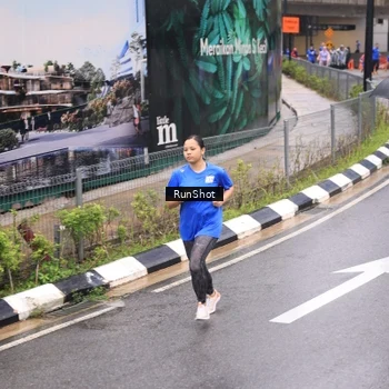 Runner Photo 7958498