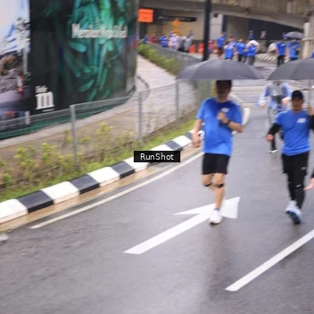 Runner Photo 7958500