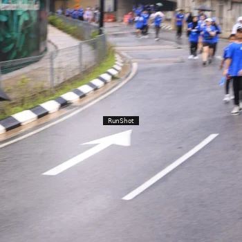 Runner Photo 7958528