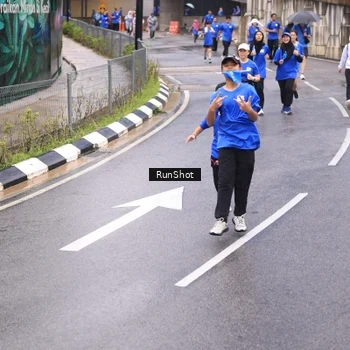 Runner Photo 7958557