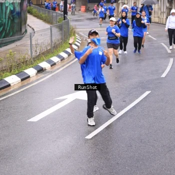 Runner Photo 7958560