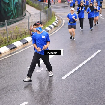 Runner Photo 7958567